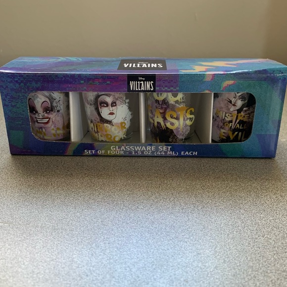 Disney Villains Shot Glasses - Picture 2 of 4